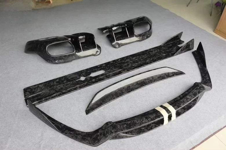 Suitable for 13 Years F12 Modified Carbon Fiber Body Kit F12 Carbon Fiber Front Lip Rear Lip Skirt Tail Wing